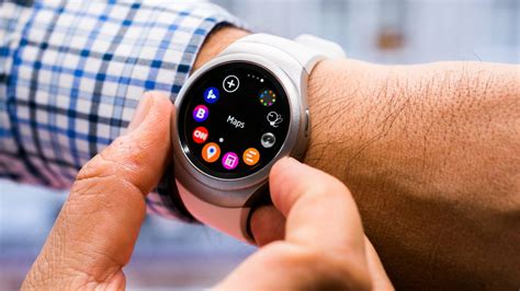 Samsung Gear S2 review: A new spin on smartwatches 